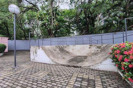 Apartamento à venda com 68m², 2 quartos e 1 vagaÁrea comum