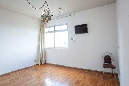 Apartamento para alugar com 230m², 4 quartos e 3 vagassuite 