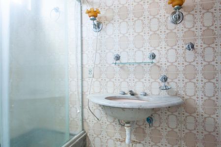 Apartamento para alugar com 230m², 4 quartos e 3 vagasBanheiro da Suíte