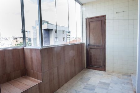 Apartamento para alugar com 230m², 4 quartos e 3 vagasÁrea de Serviço