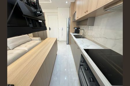 Cozinha de apartamento para alugar com 2 quartos, 48m² em Bethaville I, Barueri