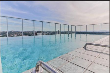 Studio à venda com 25m², 1 quarto e sem vagaÁrea comum - Piscina