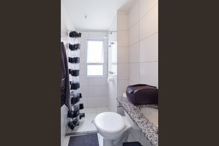 Apartamento à venda com 88m², 2 quartos e 2 vagas Apartamento à venda com 88m², 2 quartos e 2 vagasBanheiro da suíte 2