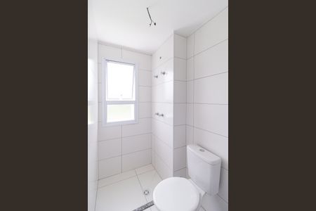 Apartamento à venda com 88m², 2 quartos e 2 vagas Apartamento à venda com 88m², 2 quartos e 2 vagasBanheiro da suíte 1