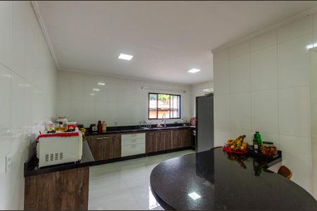 Casa para alugar com 366m², 3 quartos e 6 vagasCozinha