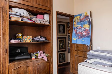 Apartamento à venda com 129m², 4 quartos e 2 vagasQuarto 1