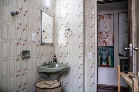 Apartamento à venda com 129m², 4 quartos e 2 vagasBanheiro Social