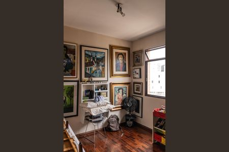 Apartamento à venda com 129m², 4 quartos e 2 vagasQuarto 3