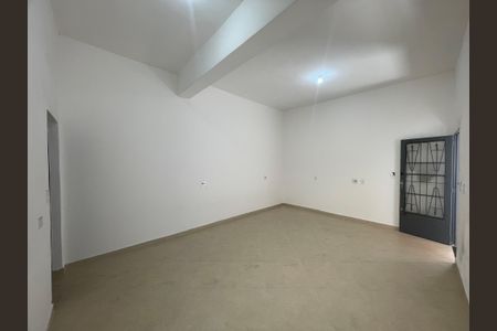 Sala quarto de kitnet/studio para alugar com 1 quarto, 28m² em Jardim Rosa de Franca, Guarulhos