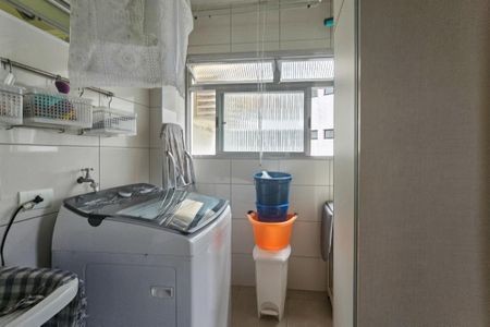 Apartamento para alugar com 120m², 4 quartos e 2 vagasÁrea de serviço 