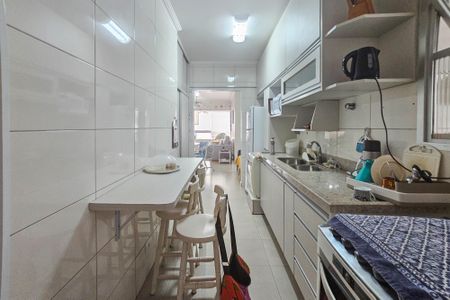 Apartamento para alugar com 120m², 4 quartos e 2 vagascozinha