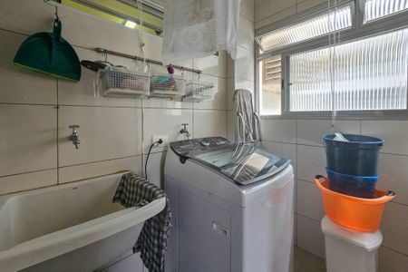 Apartamento para alugar com 120m², 4 quartos e 2 vagasÁrea de serviço 