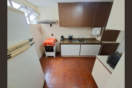 Apartamento à venda com 128m², 2 quartos e 1 vagaCozinha