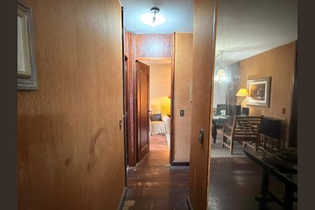 Apartamento à venda com 128m², 2 quartos e 1 vaga