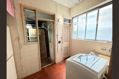 Apartamento à venda com 128m², 2 quartos e 1 vaga