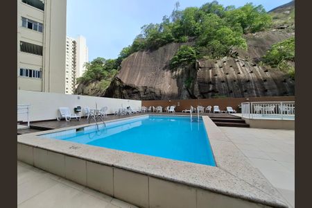 Apartamento à venda com 128m², 2 quartos e 1 vagaÁrea comum - Piscina