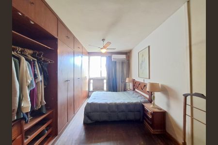 Apartamento à venda com 128m², 2 quartos e 1 vagaSuíte 1