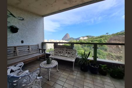 Apartamento à venda com 128m², 2 quartos e 1 vagaVaranda da Sala