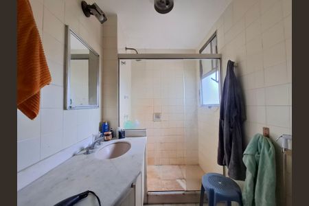 Apartamento à venda com 128m², 2 quartos e 1 vagaBanheiro da suíte 2