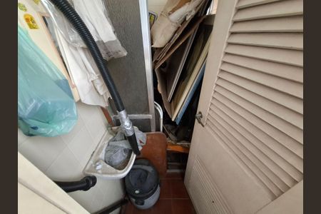 Apartamento à venda com 128m², 2 quartos e 1 vagaÁrea de serviço