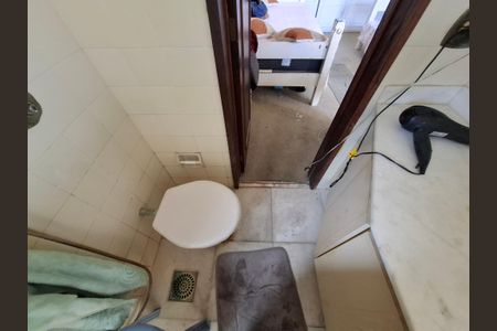 Apartamento à venda com 128m², 2 quartos e 1 vagaBanheiro da suíte 2
