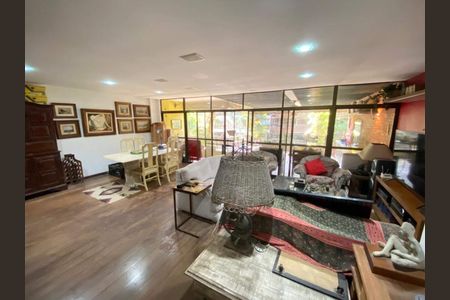 Apartamento à venda com 3 quartos, 160m² em Barra da Tijuca, Rio de Janeiro