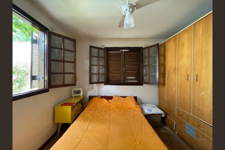 Casa de condomínio para alugar com 581m², 4 quartos e 3 vagas Casa de condomínio para alugar com 581m², 4 quartos e 3 vagasQuarto 1