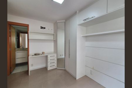 Apartamento à venda com 117m², 3 quartos e 2 vagas Apartamento à venda com 117m², 3 quartos e 2 vagasQuarto 2