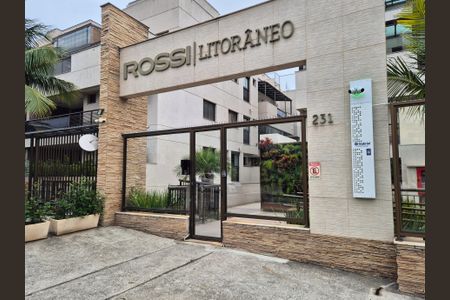 Apartamento à venda com 117m², 3 quartos e 2 vagas Apartamento à venda com 117m², 3 quartos e 2 vagasFachada