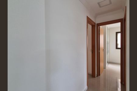 Apartamento à venda com 117m², 3 quartos e 2 vagas Apartamento à venda com 117m², 3 quartos e 2 vagasCorredor