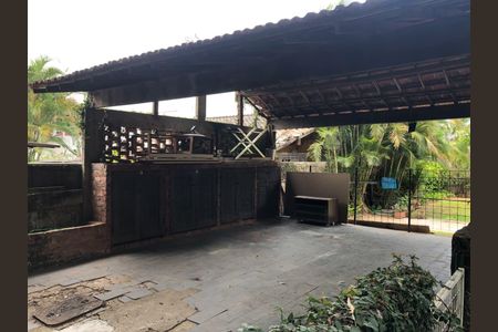 Casa de condomínio para alugar com 150m², 3 quartos e 4 vagasÁrea externa