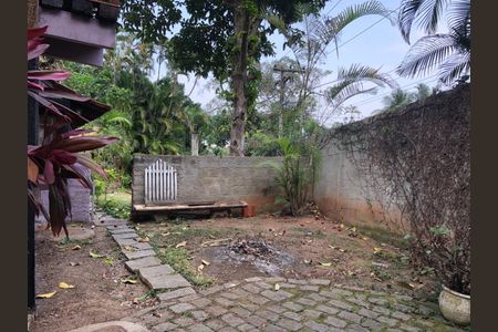 Casa de condomínio para alugar com 150m², 3 quartos e 4 vagasÁrea externa