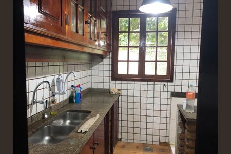 Cozinha de casa de condomínio para alugar com 3 quartos, 150m² em Jacarepaguá, Rio de Janeiro