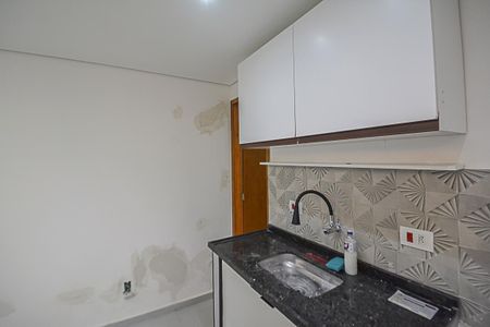 Studio para alugar com 32m², 1 quarto e sem vaga Studio para alugar com 32m², 1 quarto e sem vagaCozinha e Área de Serviço