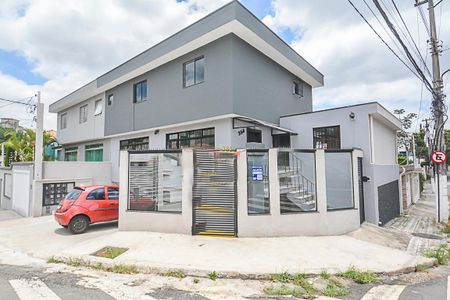 Studio para alugar com 32m², 1 quarto e sem vaga Studio para alugar com 32m², 1 quarto e sem vagaFachada e portaria