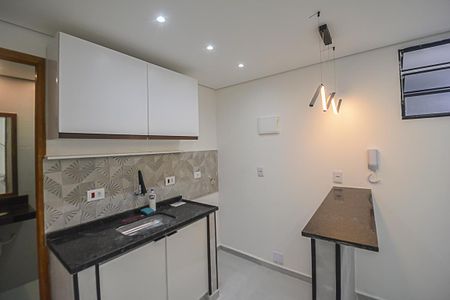 Studio para alugar com 32m², 1 quarto e sem vaga Studio para alugar com 32m², 1 quarto e sem vagaCozinha e Área de Serviço