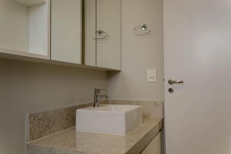 Apartamento para alugar com 137m², 3 quartos e 3 vagasBanheiro da Suíte 3