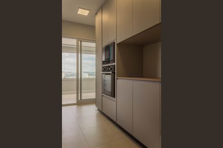 Apartamento para alugar com 137m², 3 quartos e 3 vagasCozinha