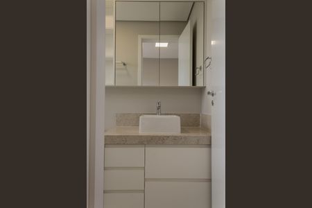 Apartamento para alugar com 137m², 3 quartos e 3 vagasBanheiro da Suíte 2