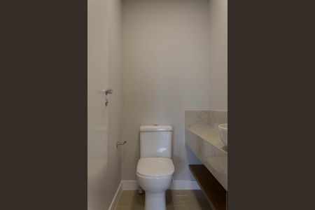 Apartamento para alugar com 137m², 3 quartos e 3 vagasLavabo