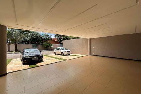 Casa de condomínio para alugar com 629m², 5 quartos e 6 vagasGaragem