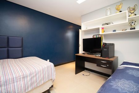 Casa de condomínio para alugar com 629m², 5 quartos e 6 vagasSuíte 1