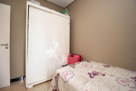 Casa de condomínio para alugar com 629m², 5 quartos e 6 vagasQuarto