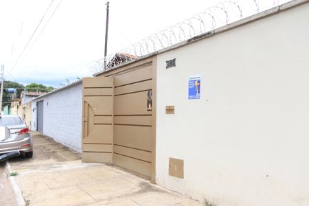 Casa para alugar com 250m², 3 quartos e 6 vagasFachada