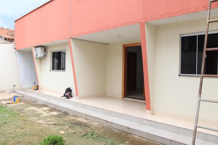 Casa para alugar com 250m², 3 quartos e 6 vagasQuintal