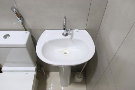 Casa para alugar com 250m², 3 quartos e 6 vagasBanheiro da Suíte 2