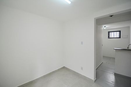 Sala/Quarto de kitnet/studio para alugar com 1 quarto, 18m² em Jardim do Mar, São Bernardo do Campo