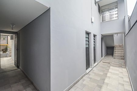 Studio para alugar com 18m², 1 quarto e sem vaga Studio para alugar com 18m², 1 quarto e sem vagaHall de entrada