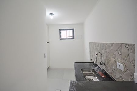 Cozinha e Área de Serviço de kitnet/studio para alugar com 1 quarto, 18m² em Jardim do Mar, São Bernardo do Campo