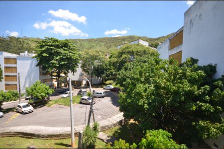 Vista da Sala de apartamento para alugar com 2 quartos, 48m² em Praça Seca, Rio de Janeiro